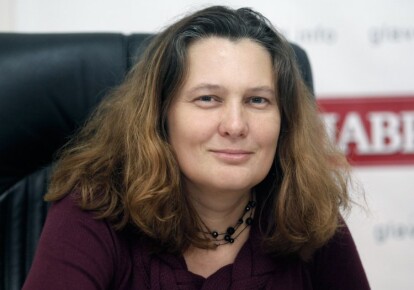 Адвокат Тетяна Монтян на прес-конференції у Києві, у п'ятницю, 30 серпня 2013 р. Фото Владислава Мусієнка / УНІАН