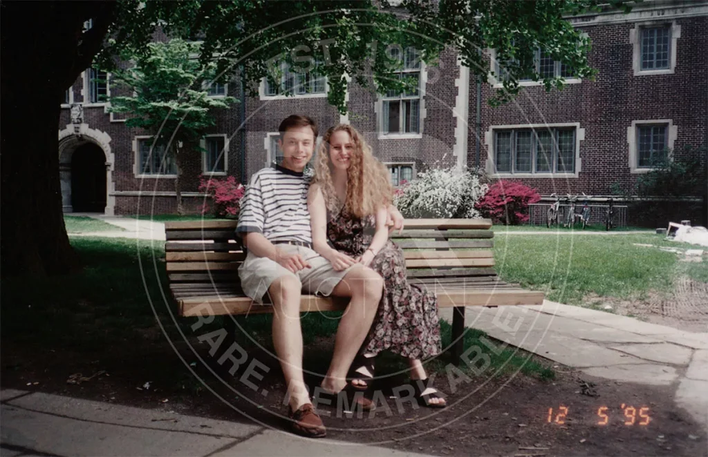 Илон Маск в молодости: как формировался самый известный предприниматель мира