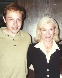 Илон Маск в молодости: как формировался самый известный предприниматель мира