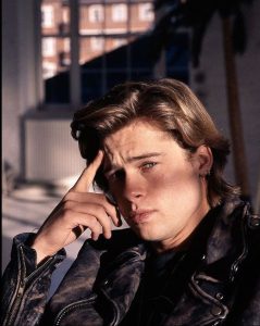 Брэд Питт в молодости: путь к славе, роли, которые его сформировали, и личная жизнь