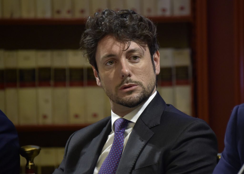 джорджа мелони в молодости: биография, убеждения и путь к политике