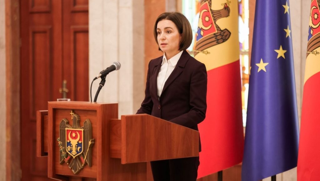 майя санду в молодости: детальная биография, учеба, карьера и личная жизнь