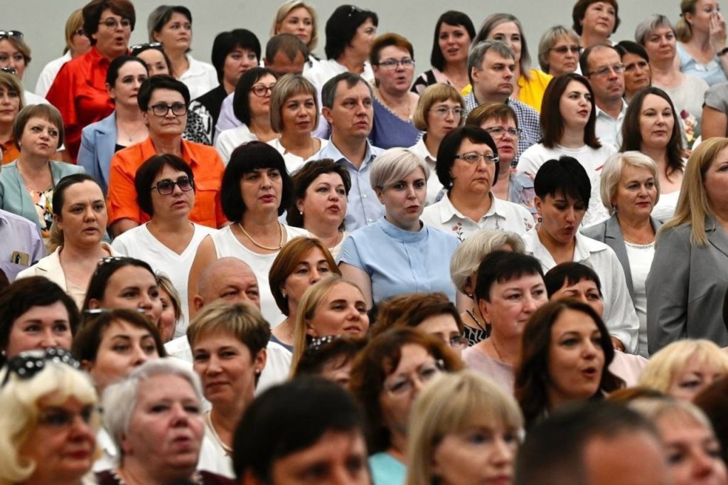 галина свиридова в молодости: биография, личная жизнь и становление карьеры