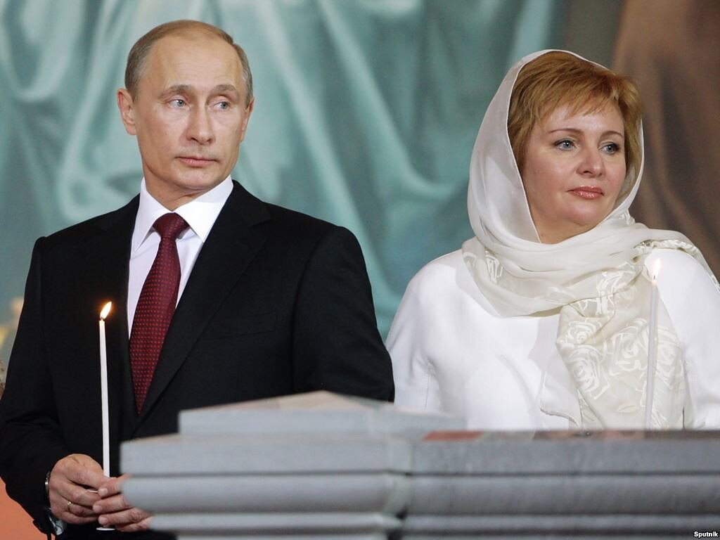 Жена Путина: Биография, Личная жизнь и Роль в судьбе российского лидера