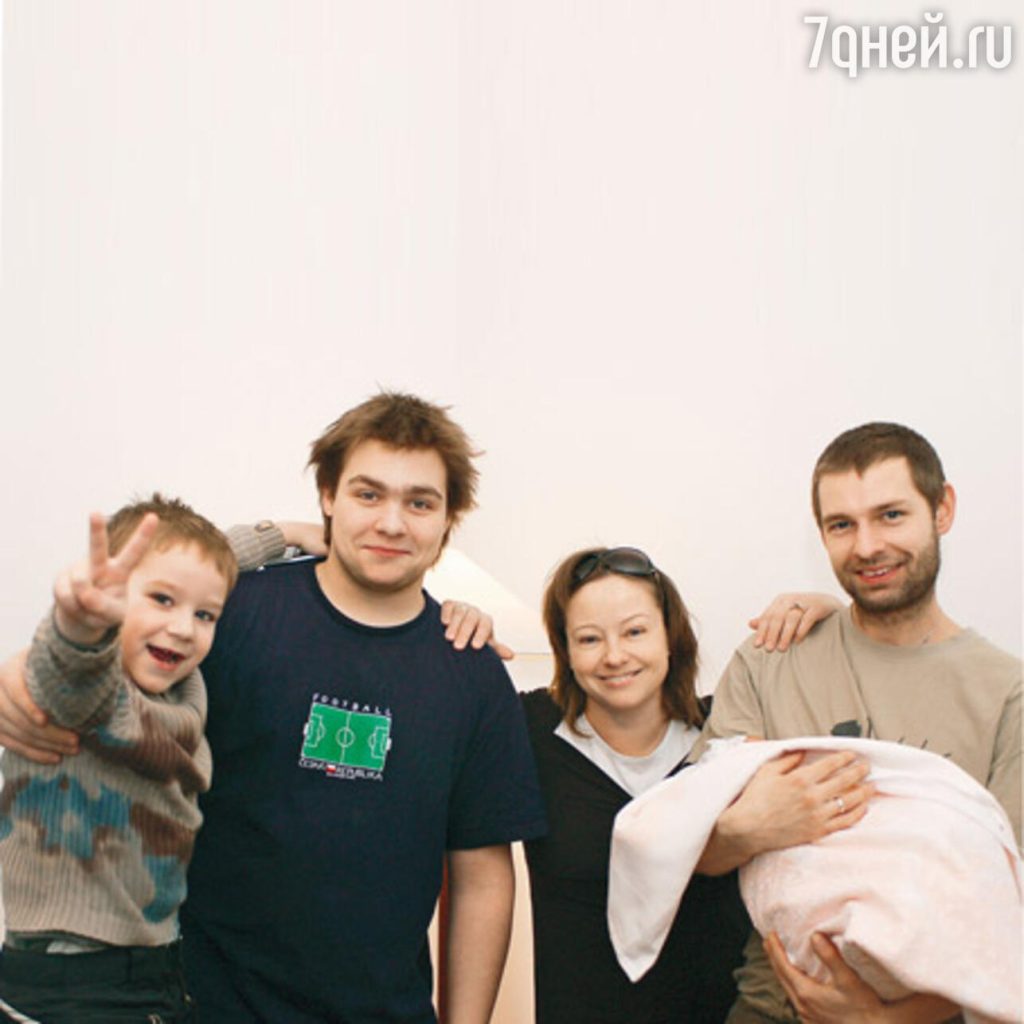 Евгения Добровольская Дочь: подробности жизни и карьеры