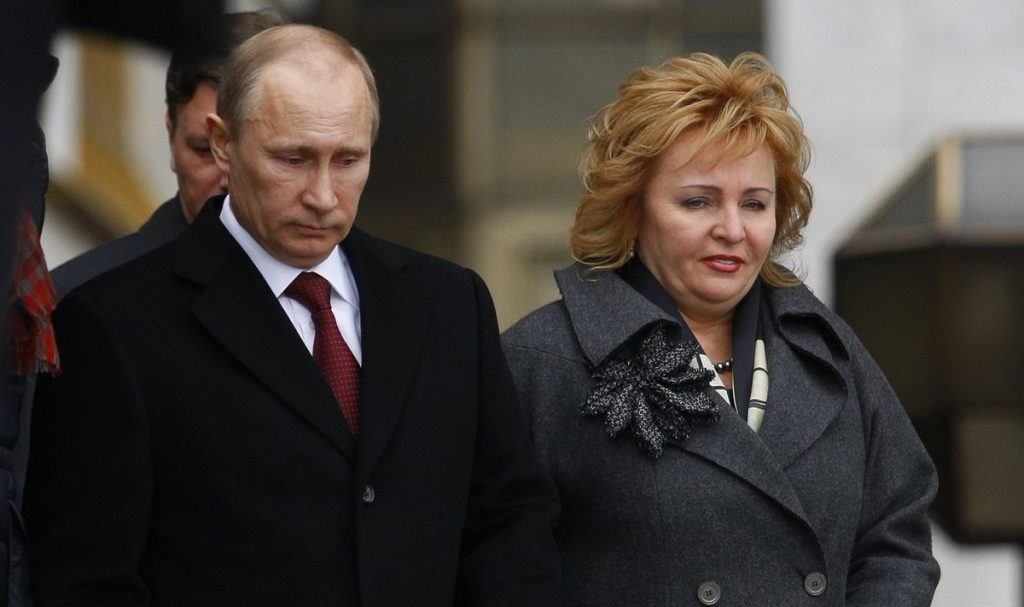 Жена Путина: Биография, Личная жизнь и Роль в судьбе российского лидера