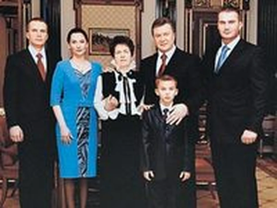 Жена Януковича – Людмила Янукович: биография, личная жизнь и общественная деятельность