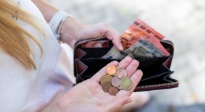 Названы «самая дешевая» и «самая дорогая» страны Евросоюза